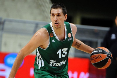 Διαμαντίδης στο Onsports: «Διαρκής βελτίωση, υψηλό επίπεδο» (HD Video)
