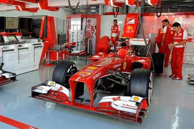 Φεράρι: Συνεχίζει με Ζάουμπερ