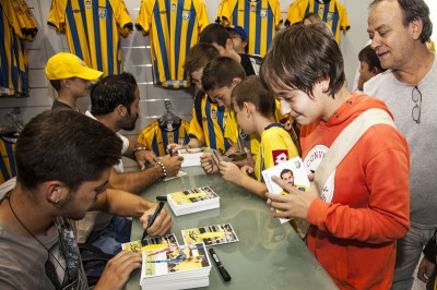 Παναιτωλικός: Κοντά στον κόσμο του (photos)