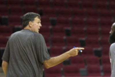 Χιούστον Ρόκετς: Δεν θέλει άλλα «πειράματα» ο Μακ Χέιλ