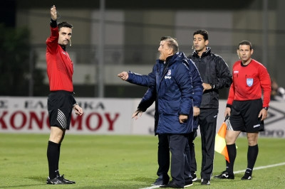 Super League: Σε απολογία Ματζουράκης και επτά ΠΑΕ