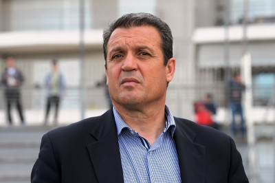 Ολυμπιακός Λαυρίου: Ο Μίχος τα ηνία