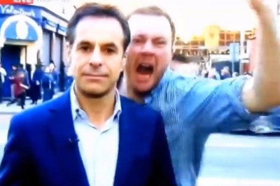 Γουέστ Χαμ: Του… έσπασε το τύμπανο! (video)