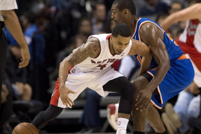 Τορόντο Ράπτορς: Ανασφάλεια για Ογκουστίν