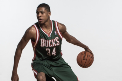 Μέμφις Γκρίζλις: Υποδέχονται… Αντετοκούμπο