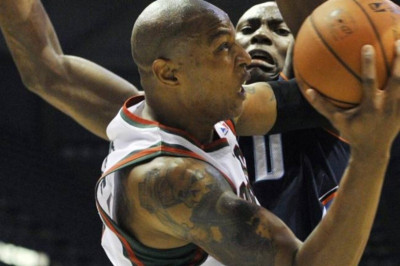 Σάρλοτ Μπόμπκατς: Στον… αέρα ο Μπιγιόμπο