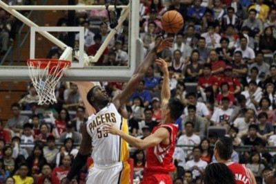 Ιντιάνα Πέισερς: Ρεπό για Τζορτζ, Χίμπερτ και Ουέστ