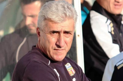 Δόξα Βύρωνα: Παρελθόν ο Μάλλιος!