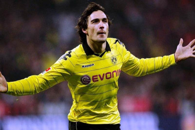 Ντόρτμουντ: Διάψευση για Χούμελς και Μπαρτσελόνα