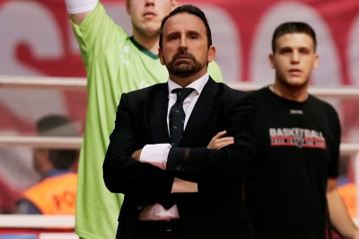 Πλάθα: «Άξιζε τη νίκη ο Ολυμπιακός»