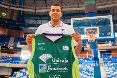 Χετσέιμεϊρ: «Δύσκολος αντίπαλος ο Ολυμπιακός»