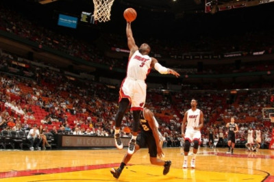 Φιλικά προετοιμασίας: Ξέσπασμα του Ουέιντ (videos)