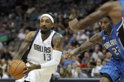 Ντάλας Μάβερικς: Τέλος Μπάλκμαν, Μέλο και δύο ακόμα