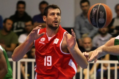 Μπάρλος: «Έχουμε εμπιστοσύνη στον εαυτό μας»