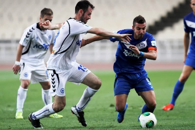 Νάστος: «Να μην ξεφύγουν Ολυμπιακός και ΠΑΟΚ»