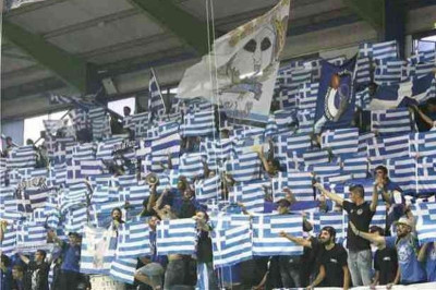 Ανόρθωση: «Γαλανόλευκο» το γήπεδο κόντρα στους Τούρκους (videos+photos)