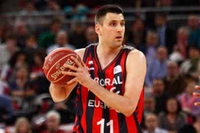 Λαμποράλ Κούτσα: Επέστρεψε ο Μπιέλιτσα (photos+video)