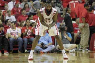 Χιούστον Ρόκετς: Πήραν και το ντέρμπι (video)