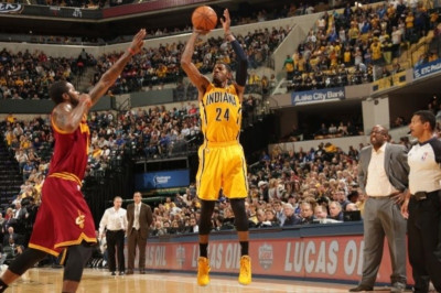 Ιντιάνα Πέισερς: «Τρία στα τρία» χωρίς Χιλ (video)