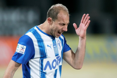 Απίστευτες καταγγελίες Σκούφαλη