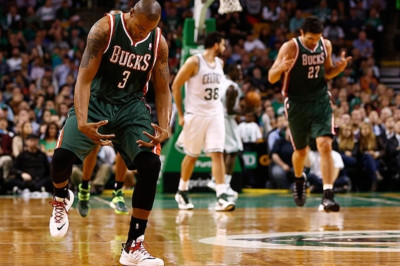 Μιλγουόκι Μπακς: Πρόστιμο για Μπάτλερ και καυγάς για Σάντερς