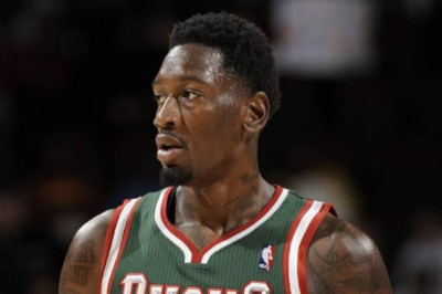 Μιλγουόκι Μπακς: Οκτώ ράμματα προκάλεσε ο Σάντερς!