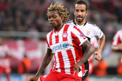 Μπονγκ: «Περήφανος που είμαι μέλος του Ολυμπιακού»