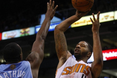 Φίνιξ Σανς: «Τρελή» και δίδυμη νίκη με Νάγκετς (video)