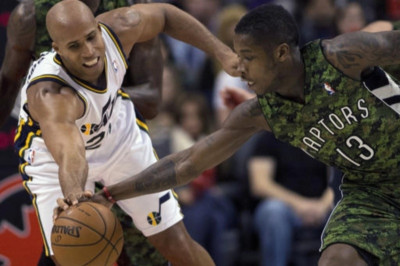 Τορόντο Ράπτορς: Πύρρειος νίκη με Τζαζ (video)