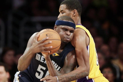 Μέμφις Γκρίζλις: «Μέτρησε» ο Ράντολφ στο Λος Άντζελες (video)