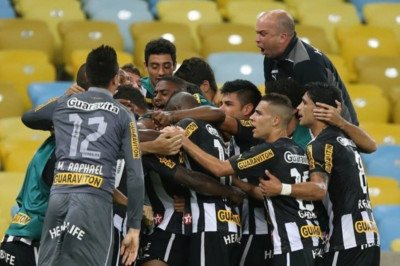 Brasileiro: Ηγετικός Ζέεντορφ για Μποταφόγκο (videos)