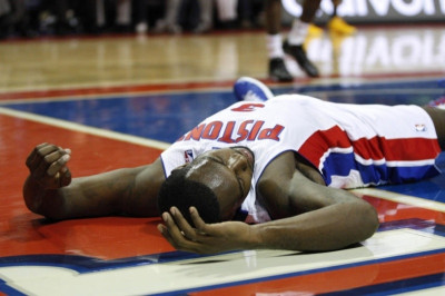 Ντιτρόιτ Πίστονς: Εύκολα τους Νικς (video)