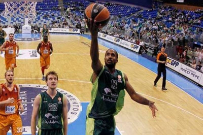 Κάλογουεϊ στο Onsports: «Ο Ολυμπιακός ξέρει πώς να κερδίζει» (photos+videos)