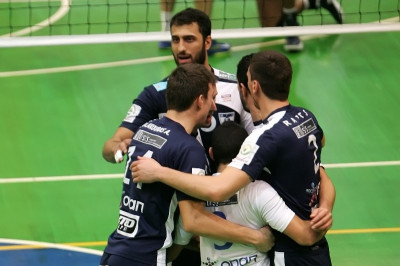 Volleyleague: Ασταμάτητα... πρώτος ο Εθνικός, ανάσα για Παμβοχαϊκό