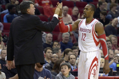 Χιούστον Ρόκετς: Διέλυσαν τους Χοκς χωρίς Χάρντεν (video)