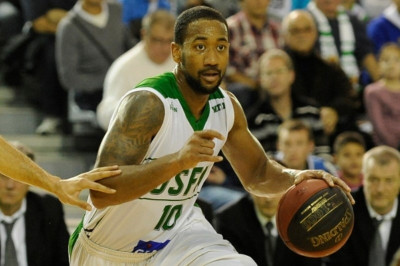 Ναντέρ: Βλέπει… φως με Λάιτι (photos+video)