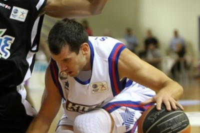 Στρναντ: «Αποφυγή των λαθών με Πανιώνιο»