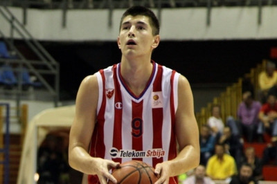 Ερυθρός Αστέρας: «Προσευχές» για Μίτροβιτς πριν τον Παναθηναϊκό