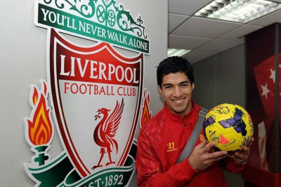 Λίβερπουλ: Έγινε... Λούις ο Σουάρεζ (photos+video)