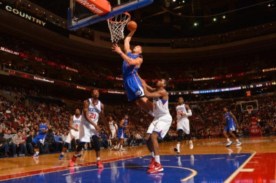 Λος Άντζελες Κλίπερς: Πέρασαν από Φιλαδέλφεια (video)