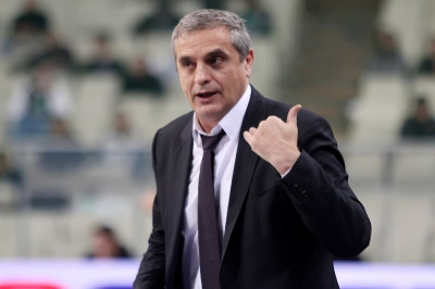 Onsports TV: Πεδουλάκης: «Σοβαροί για τη νίκη» (video)