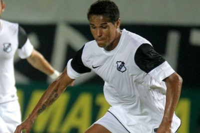 Απόλλων Σμύρνης: Τεστάρει Ντένις Σόουζα