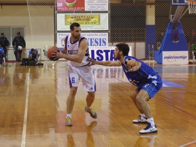 Ίκαρος: «Σιδερένιος Νίκο»