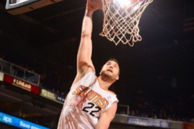 Φίνιξ Σανς: «Λάμψη» του Πλαμλί (video)