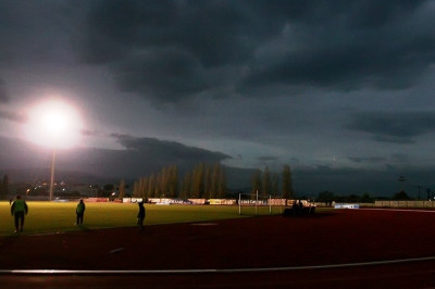 Έσβησαν οι προβολείς στα Μέγαρα, διεκόπη το ματς Βύζας-Παναχαϊκή