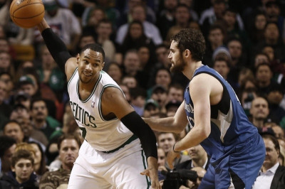 Μπόστον Σέλτικς: Ο Σάλιντζερ «κατέβασε» τους Τίμπεργουλφς (video)