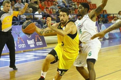 Άρης: Επέστρεψαν Αθηναίου, Βεζένκοφ