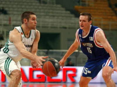 Ίκαρος: Επέστρεψε ο Μάσιτς