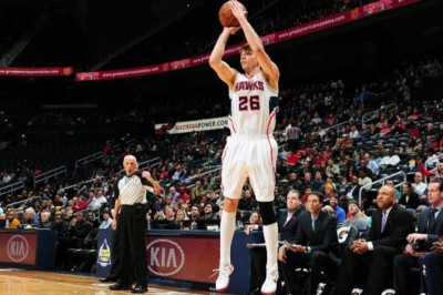 Ατλάντα Χοκς: Ασταμάτητος ο Κόρβερ (video)