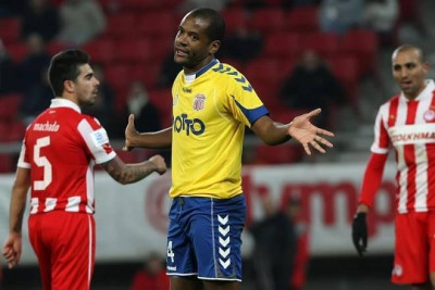 Βέροια: Αποχώρησαν δυο, ακολουθεί ο Μρντάκοβιτς